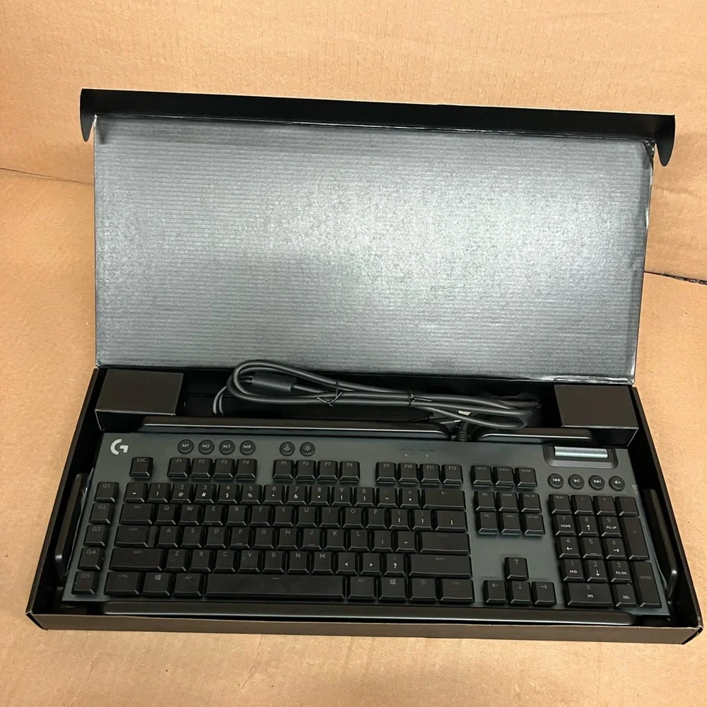 NEW Logitech G815 LIGHTSYNC RGB Mechanical Gaming Keyboard